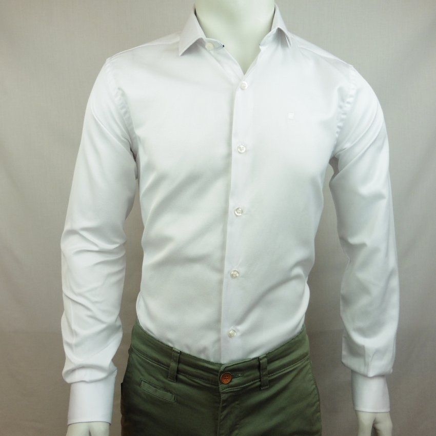 Camisa blanca relieve de Yellow Skin