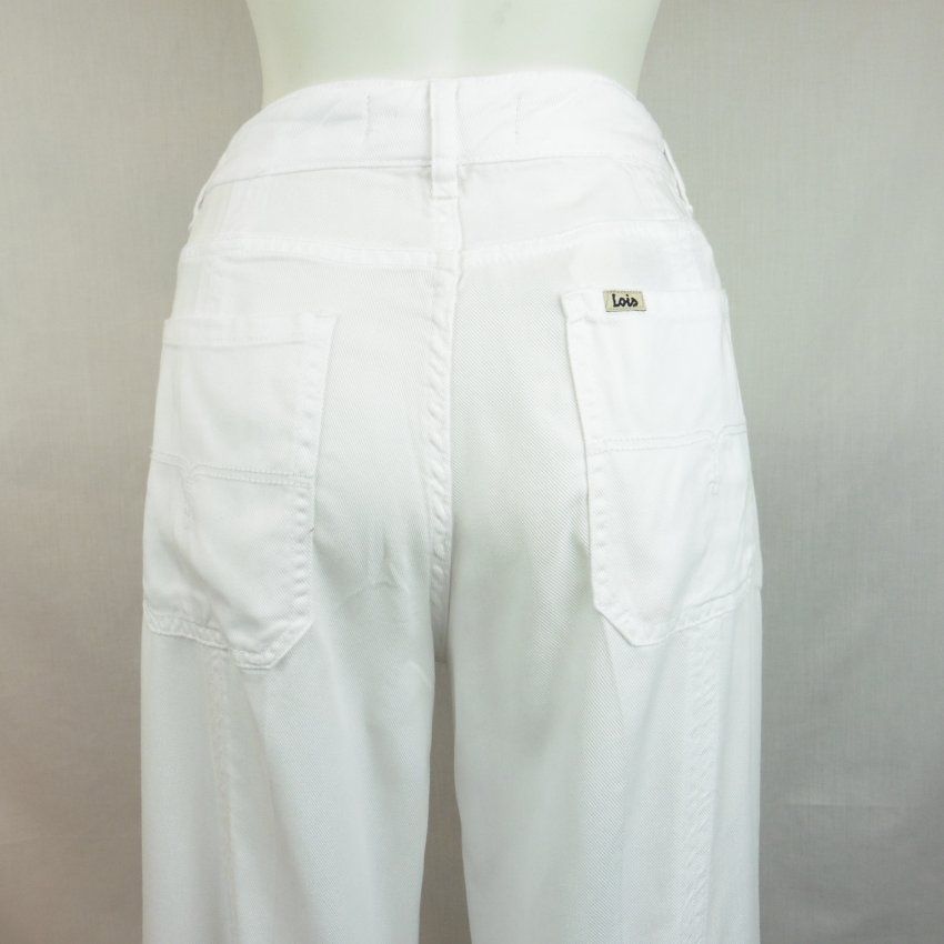 Pantalón ancho blanco de Lois