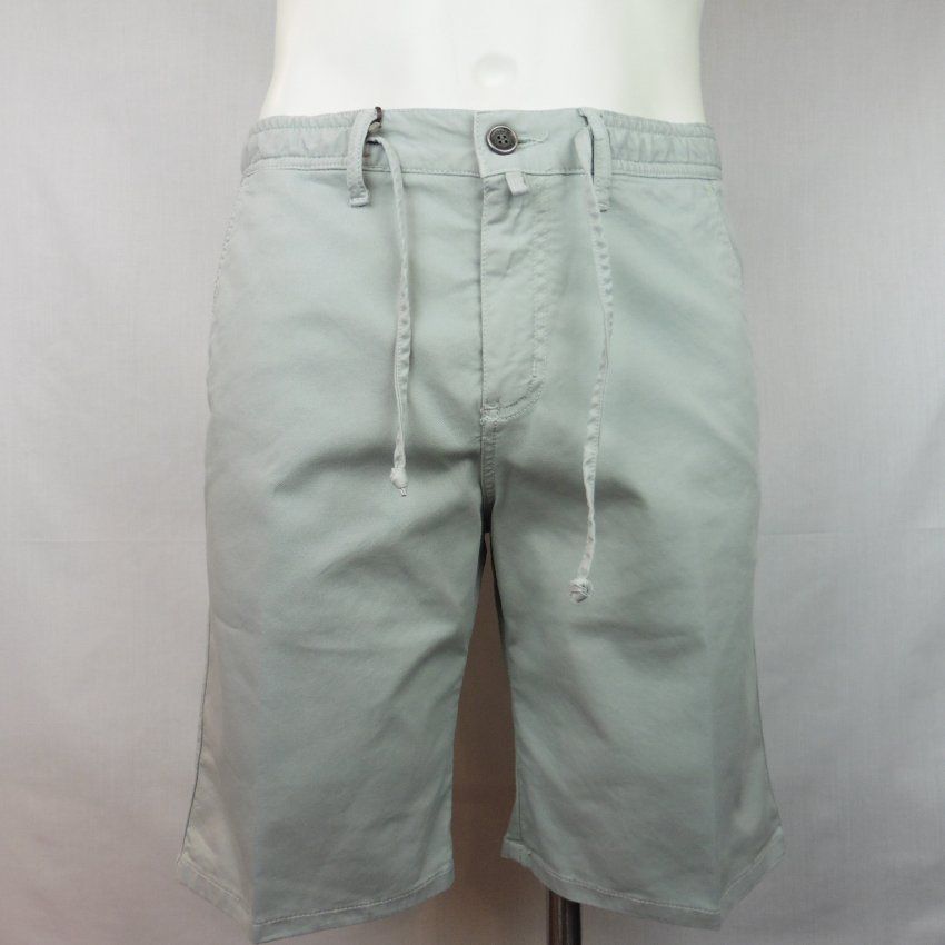 Pantalón corto lyocel con goma de Tayron's
