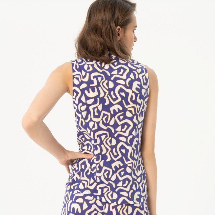 Camisa sin mangas azul tinta estampado blanco de Surkana
