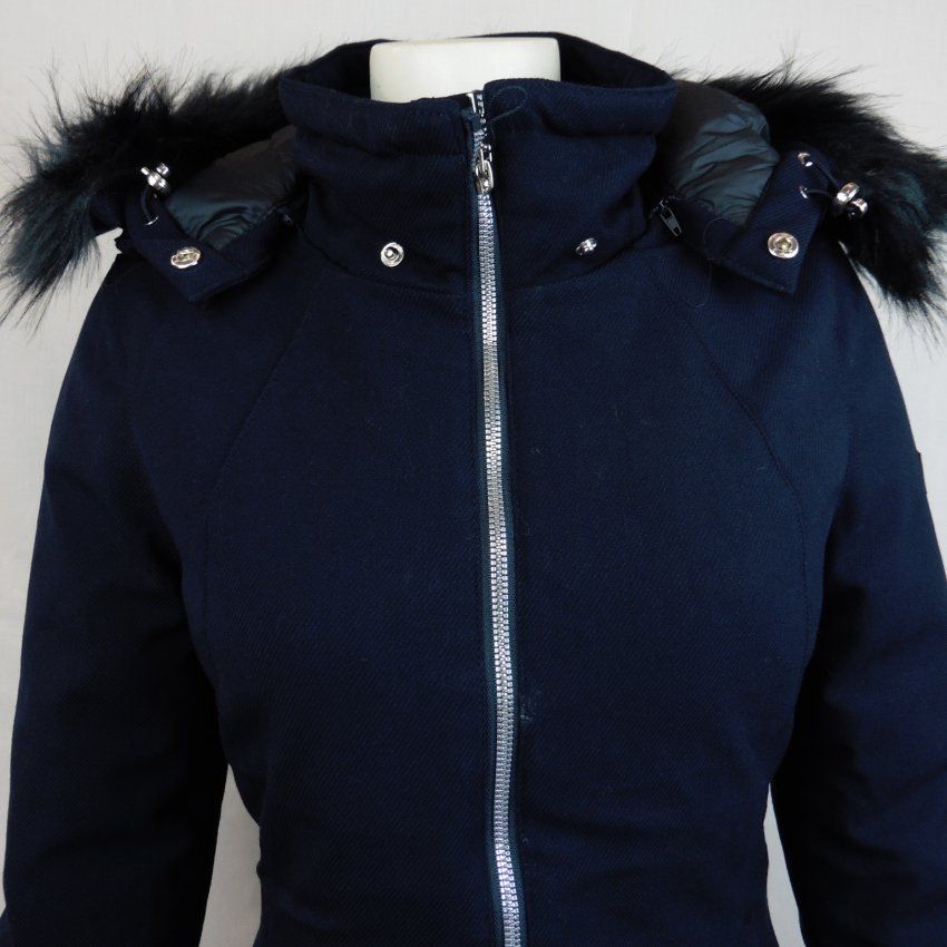 Chaquetón marino de Yes Zee