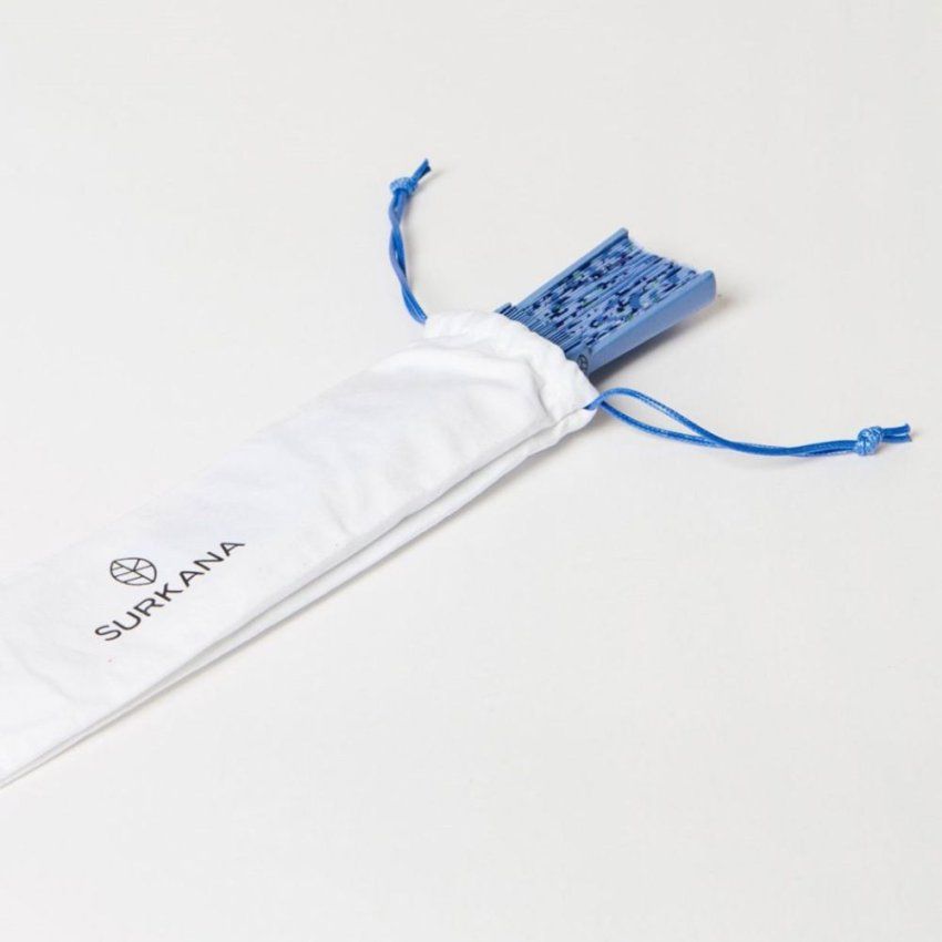 Abanico estampado azul de Surkana