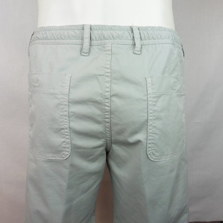 Pantalón corto lyocel con goma de Tayron's