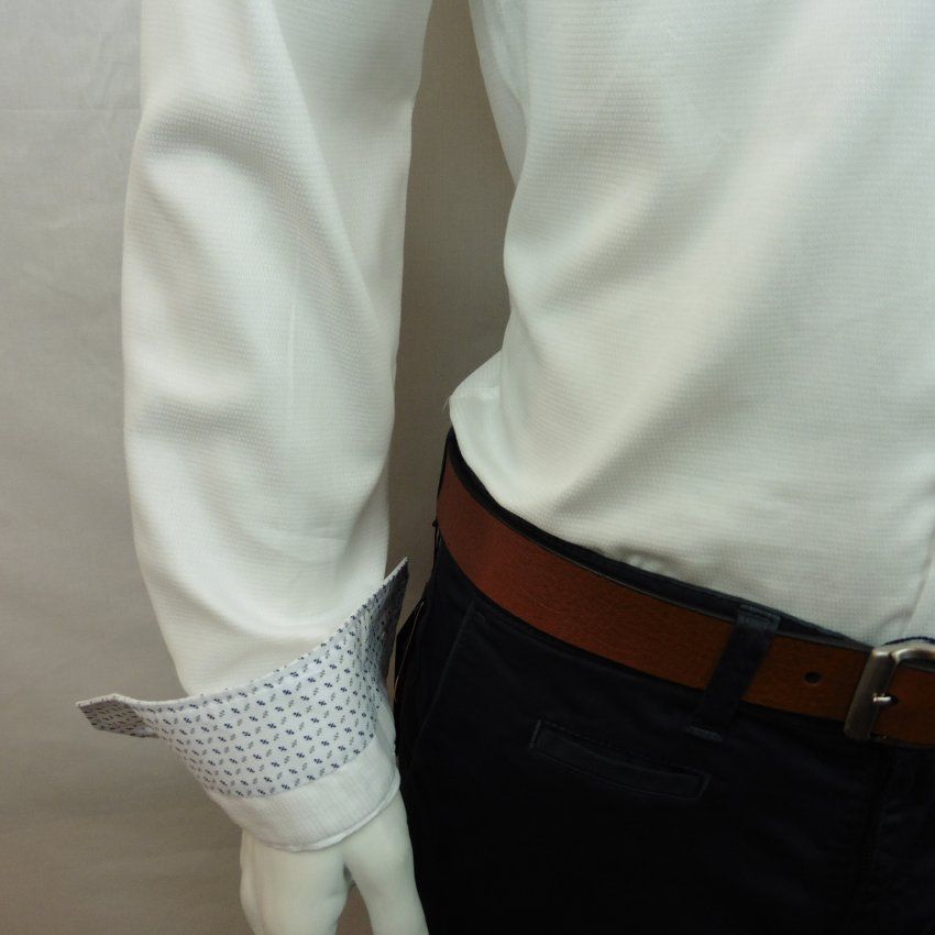 Camisa blanca relieve de Yellow Skin