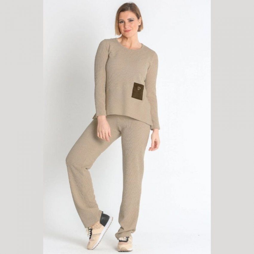 Pantalón de punto camel de Nayat