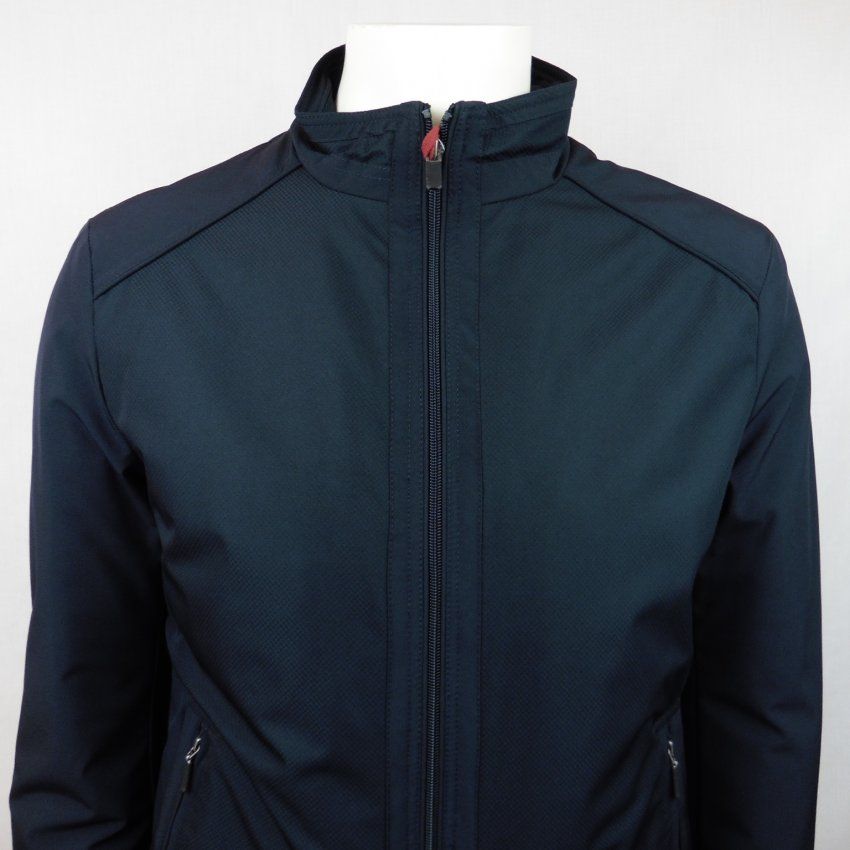 Cazadora azul marino de Alexander & Co.