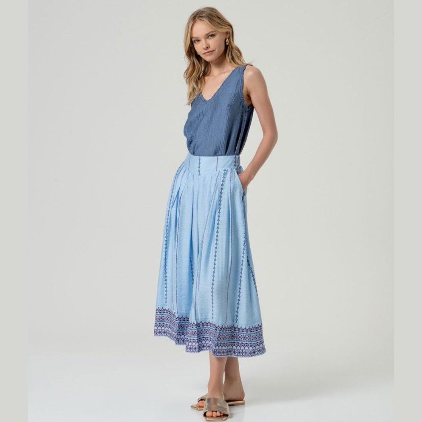 Top azul tejano de Surkana