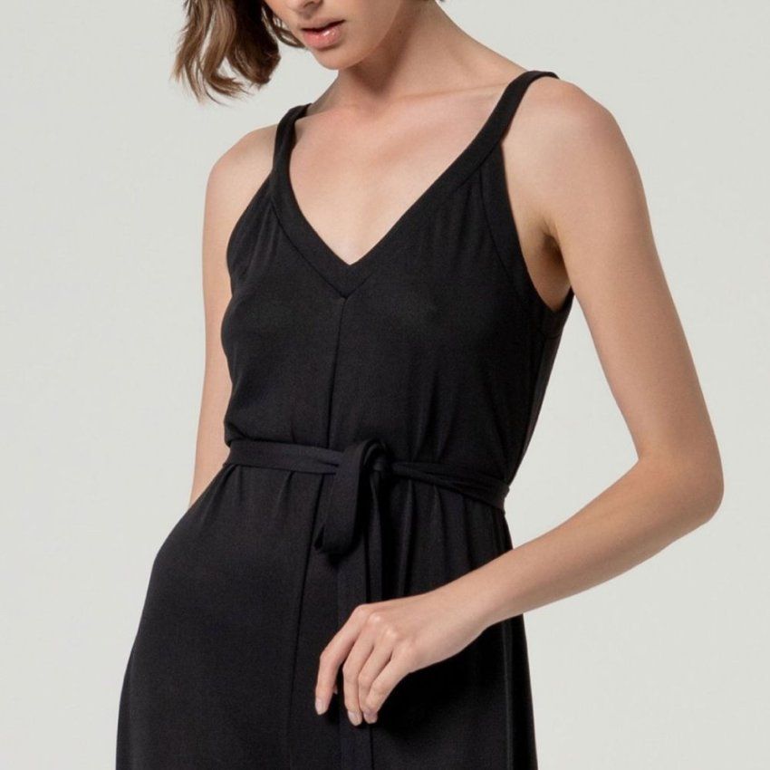 Mono tirantes negro de Surkana