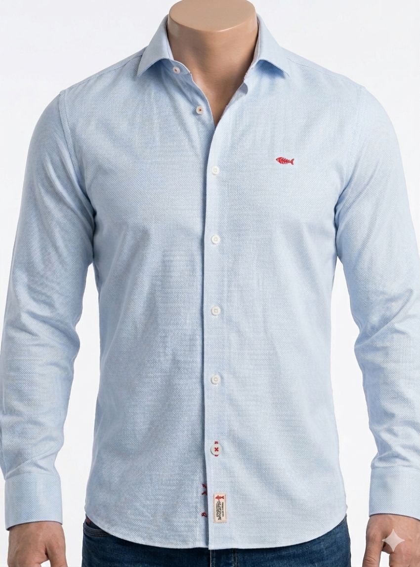 Camisa elástica celeste mini dibujo  de Dark & Fish