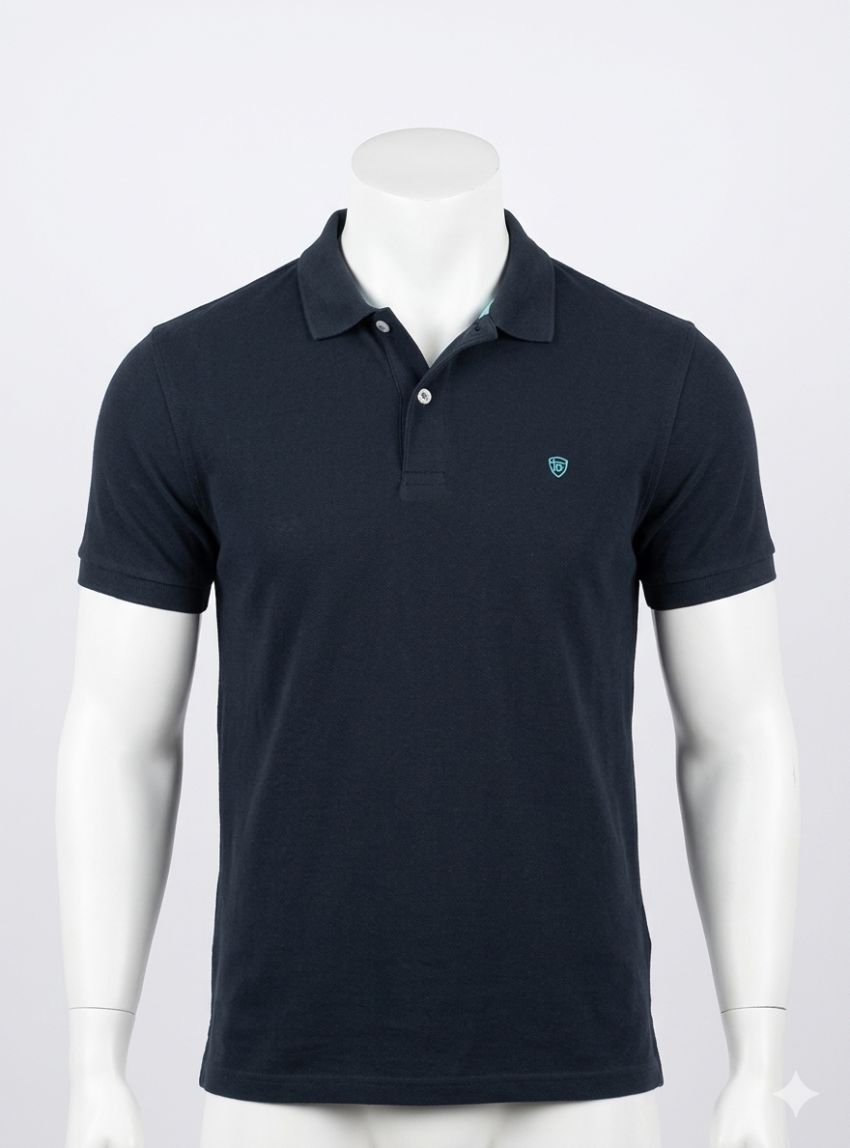 Polo azul marino de Tomé