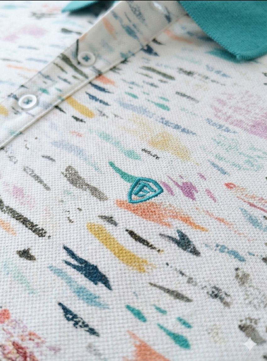 Polo camuflaje multi color de Tomé