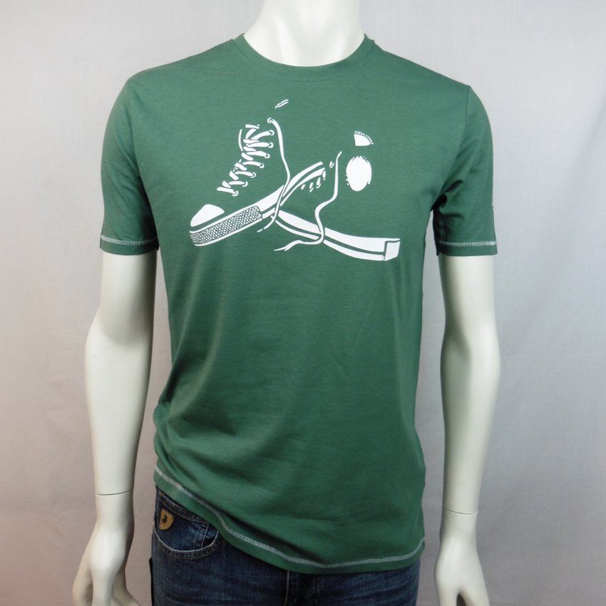 Camiseta verde zapatillas de Dos Galgos