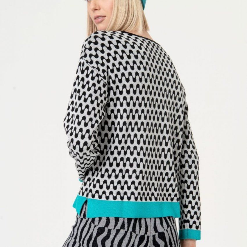 Jersey pico ondas negro de Surkana