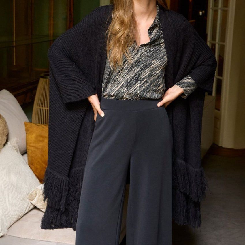 Pantalón modal negro de Surkana