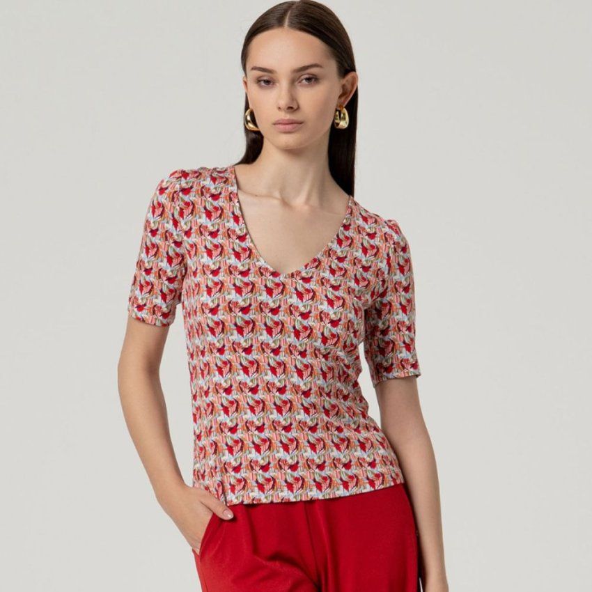 Camiseta estampado rojo de Surkana