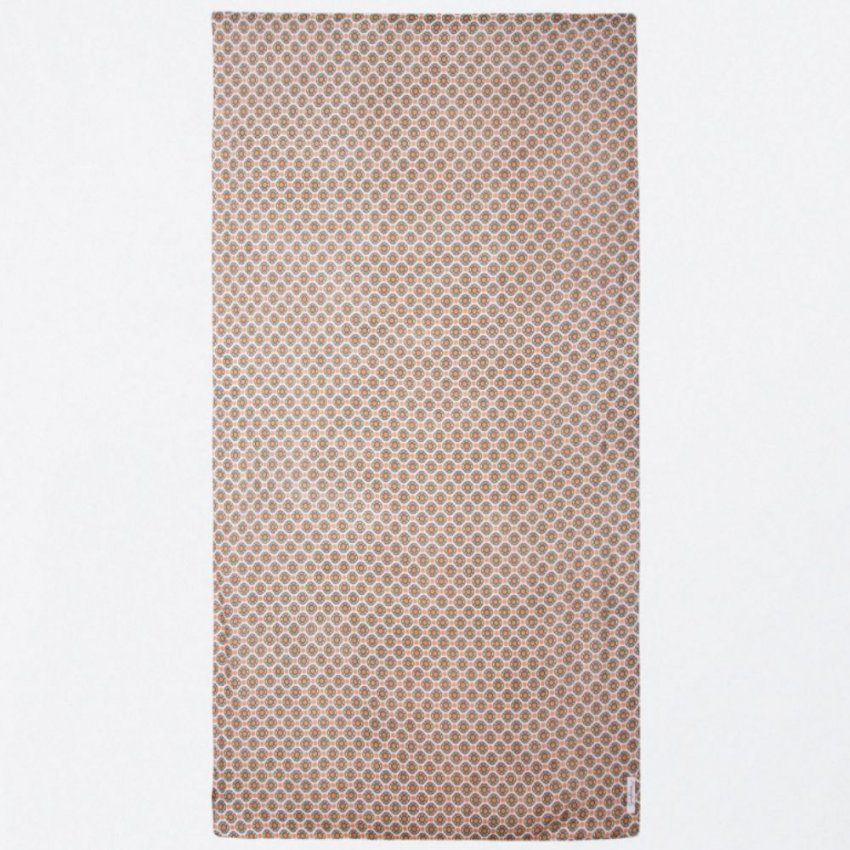 Pañuelo estampado en aros de Surkana