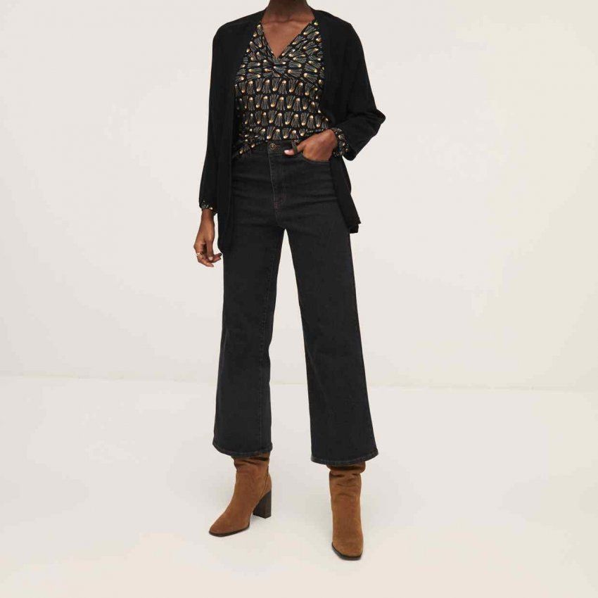 Chaqueta tricot oversize negra de Surkana