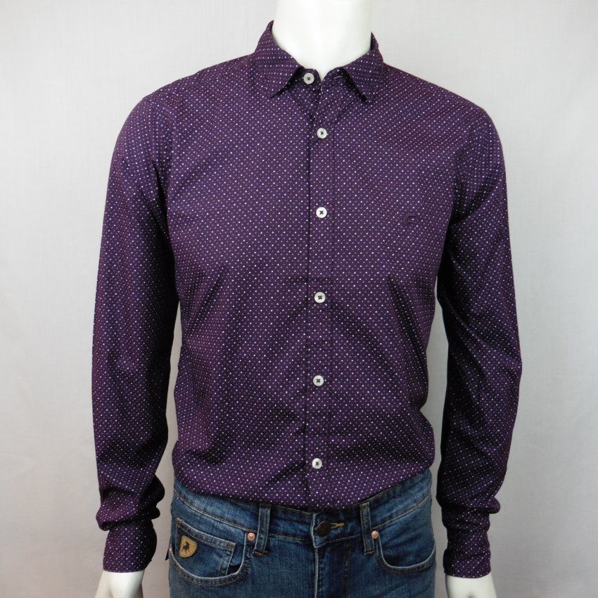 Camisa berenjena mini triángulos de Dos Galgos