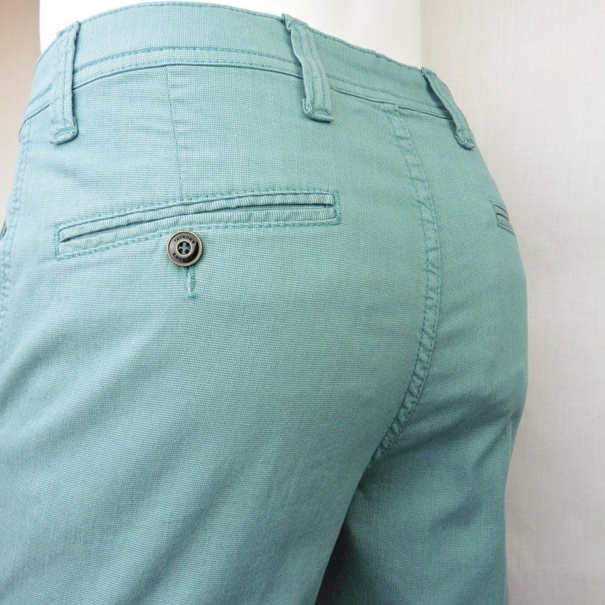 Pantalón corto micro dibujo verde de Tayron´s