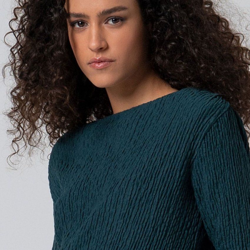 Blusa engomada verde de Surkana