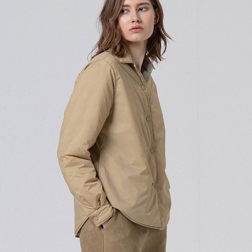 Cazadora reversible acolchado suave de Surkana