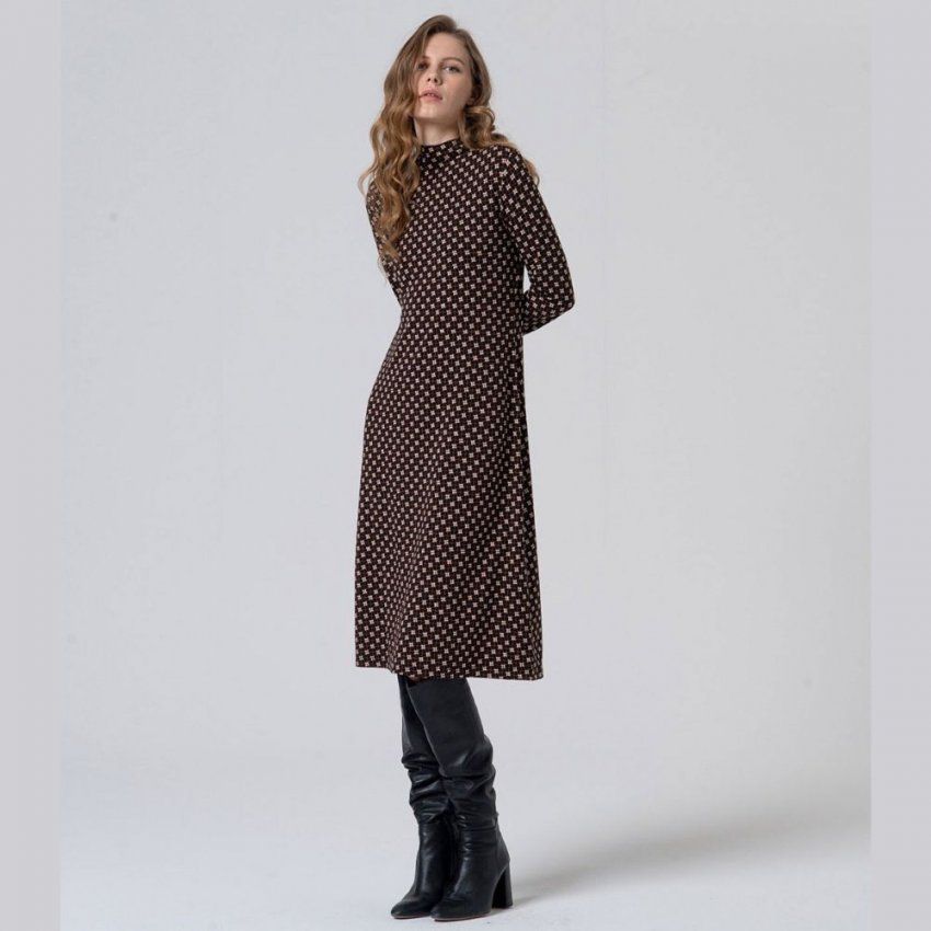 Vestido estampado geométrico de Surkana