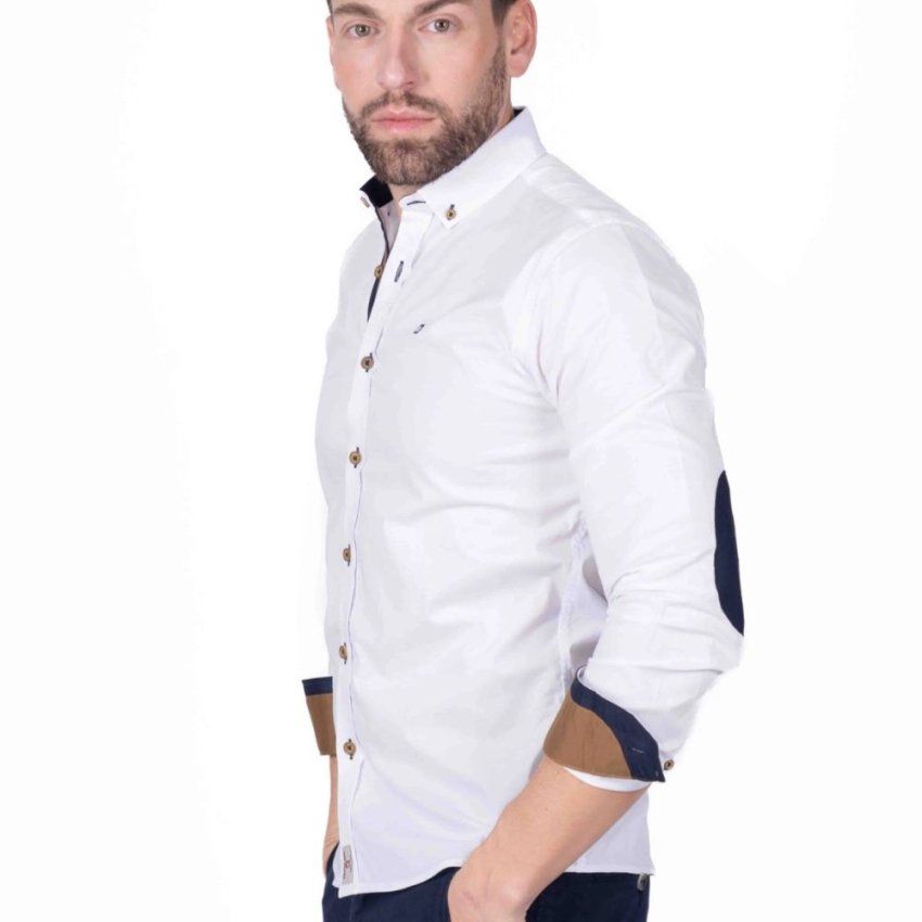 Camisa blanca tapeta azul y coderas de Yellow Skin