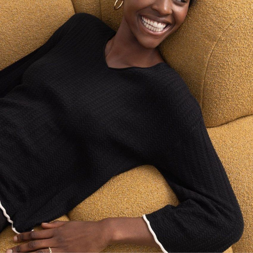 Jersey negro de Surkana