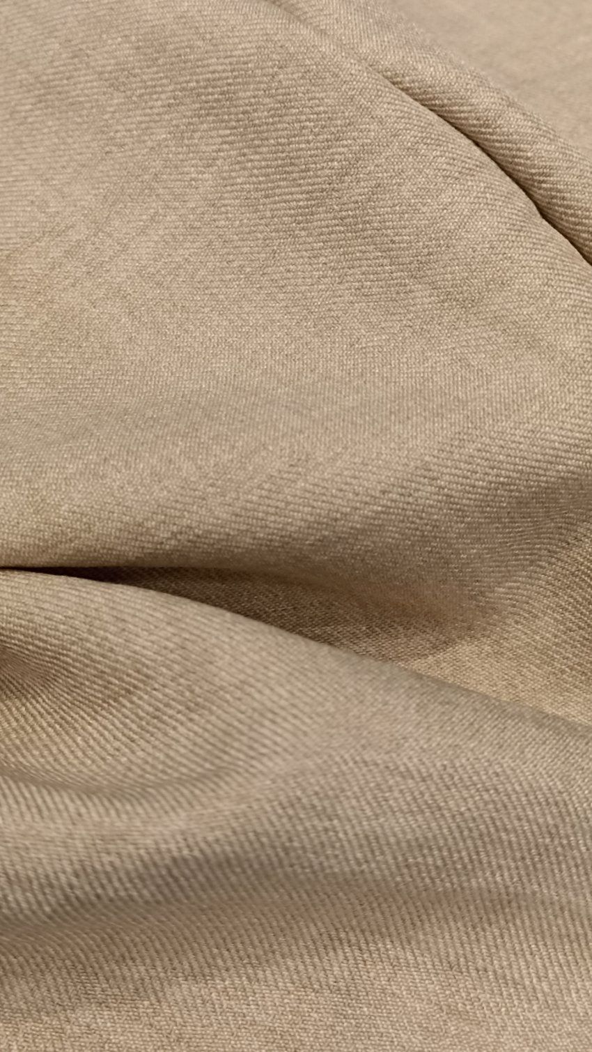 Pantalón corsario beige de Lourdes Castillo