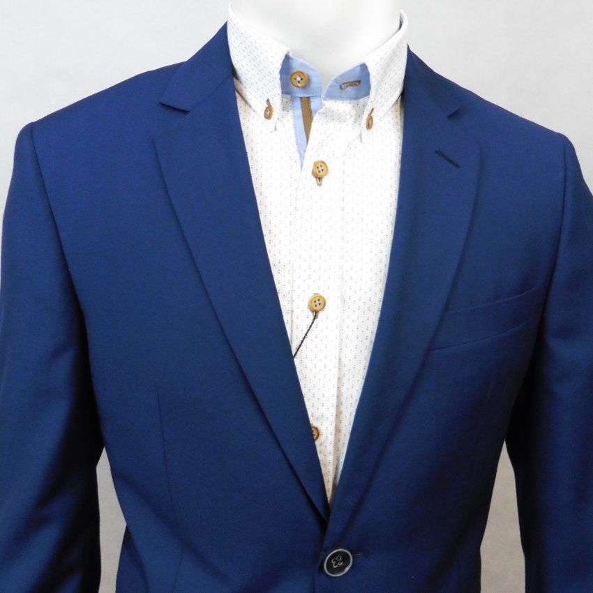 Traje azul tinta de Javier Lobato