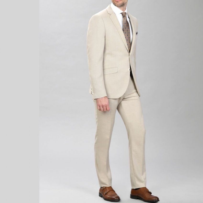 Traje de Alexander & Co.