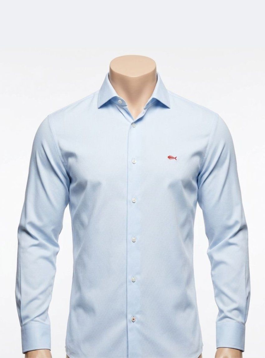 Camisa elástica celeste mini dibujo  de Dark & Fish