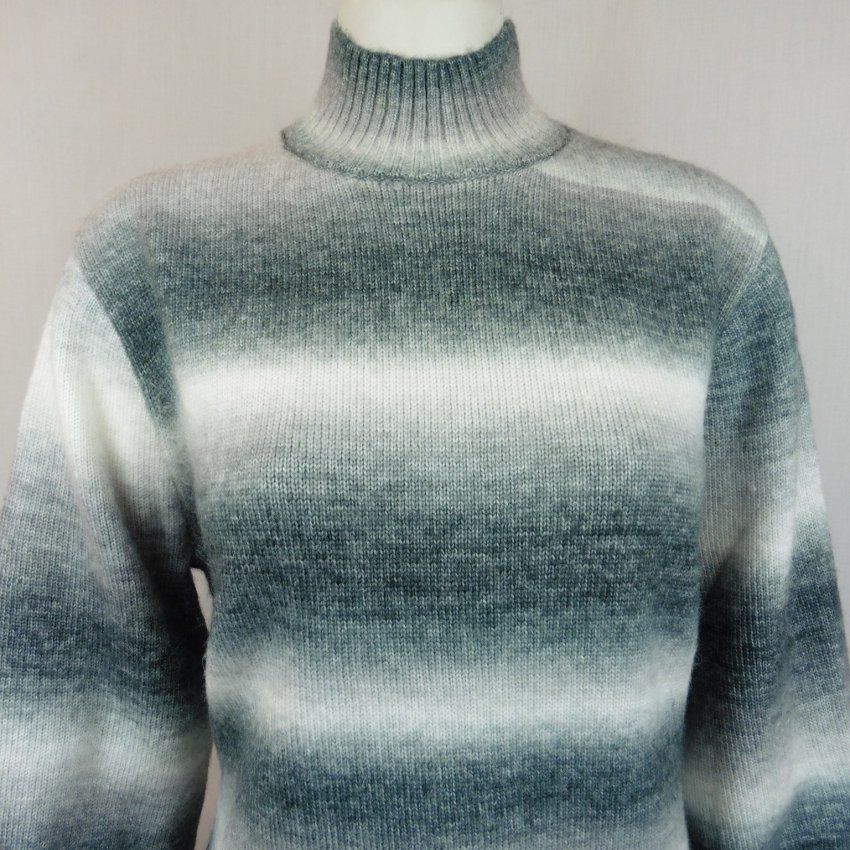 Jersey raya gris y verde difuminada de WNT Collection