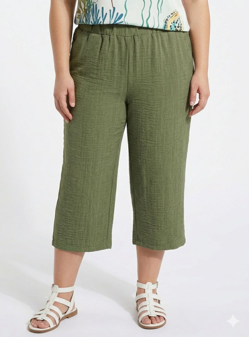 Pantalón corsario verde de Lourdes Castillo