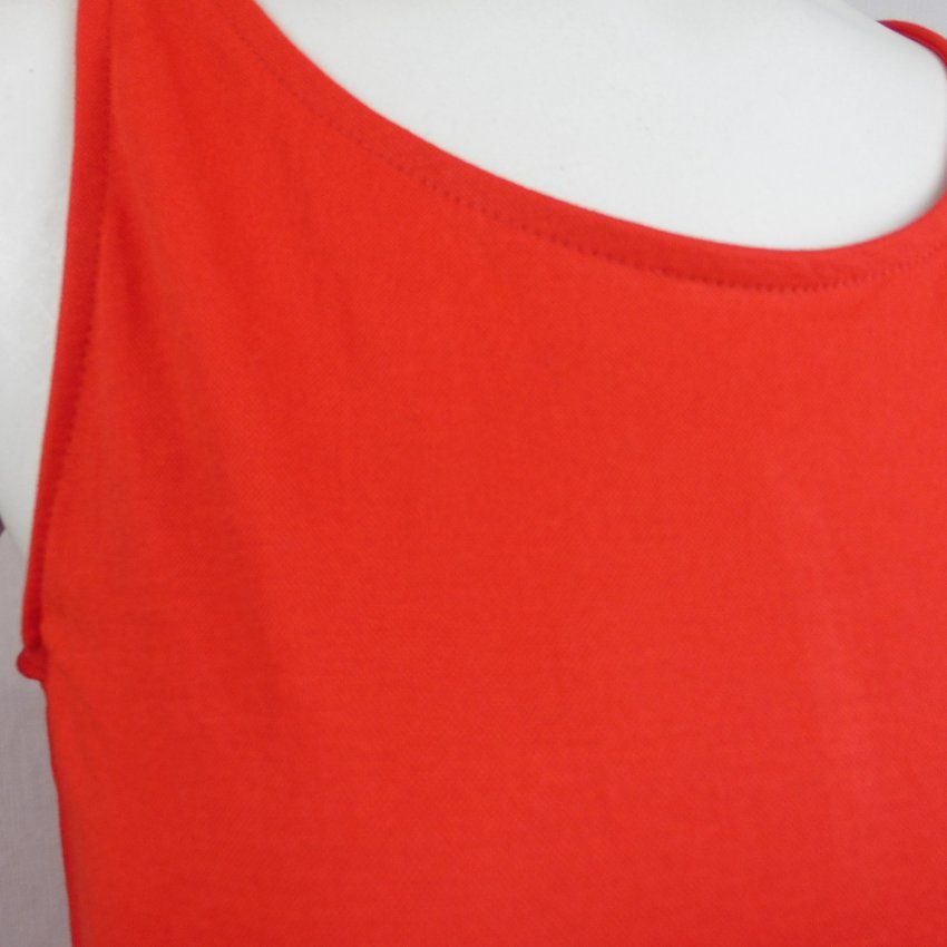 Vestido rojo de WNT Collection