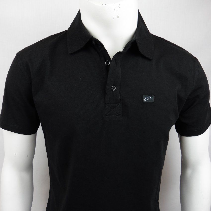 Polo negro de Yes Zee