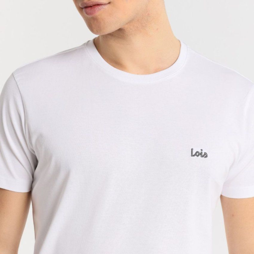 Camiseta blanca de Lois