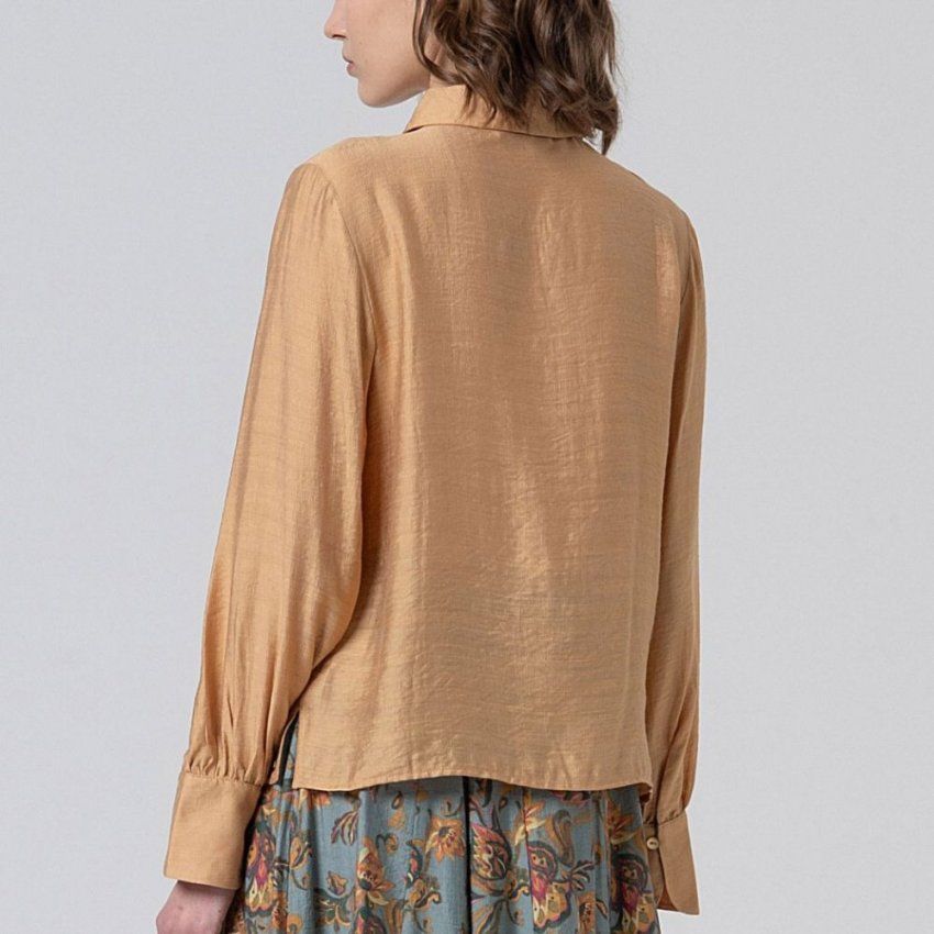 Camisa mostaza de Surkana