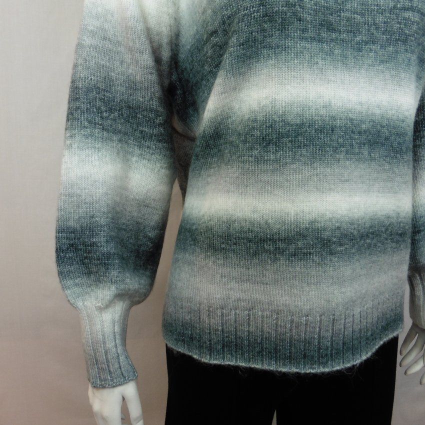 Jersey raya gris y verde difuminada de WNT Collection