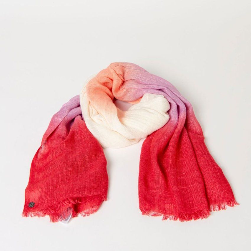 Pañuelo tie dye rosas de Surkana