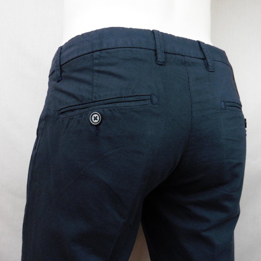 Pantalón corto pinzas de Yes Zee