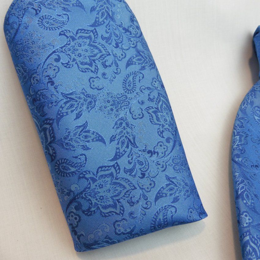 Pañuelo de bolsillo de Cencibel