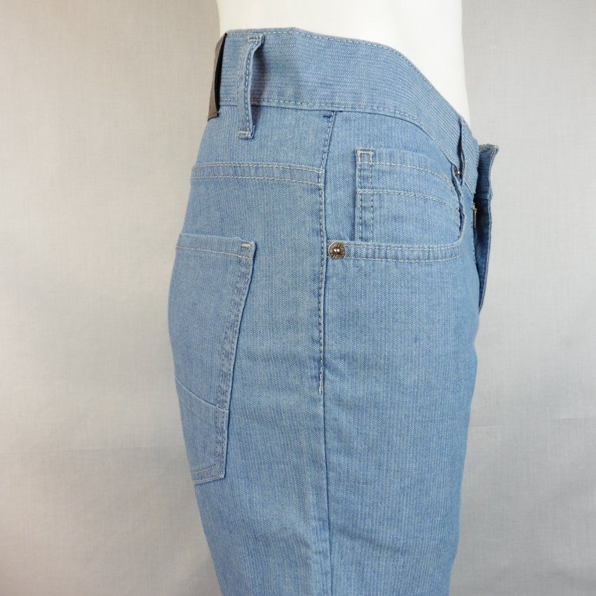 Pantalón corto mil rayas de Tomé
