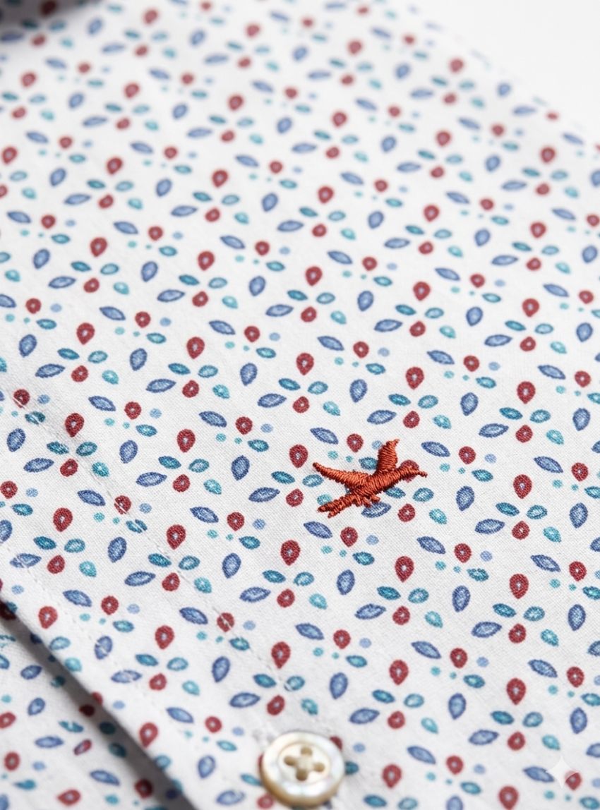 Camisa dibujo rojo y azul de Corsare