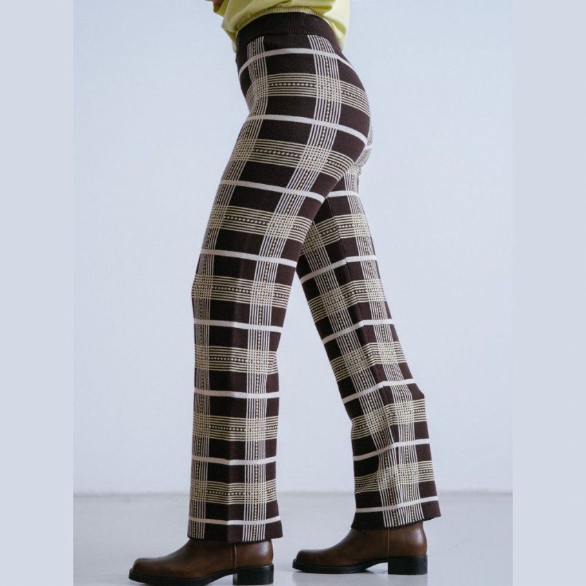 Pantalón punto cuadros de WNT Collection