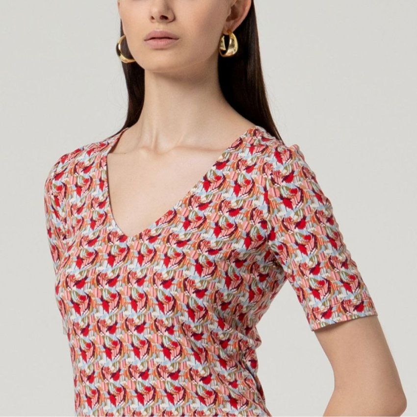 Camiseta estampado rojo de Surkana