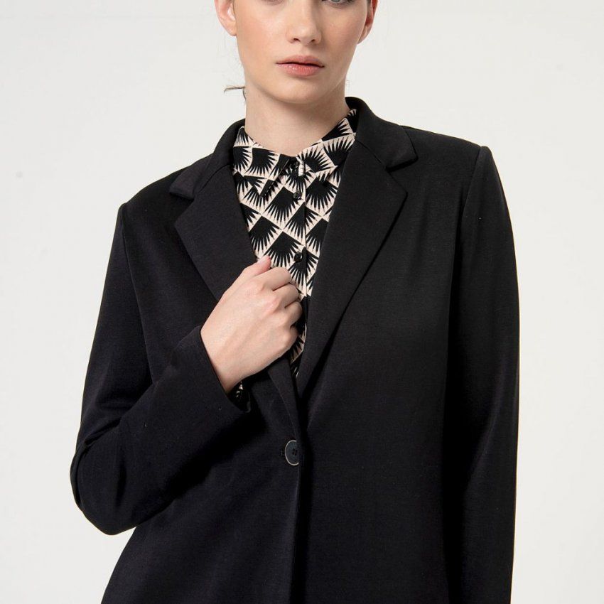 Levita punto elástico negra de Surkana