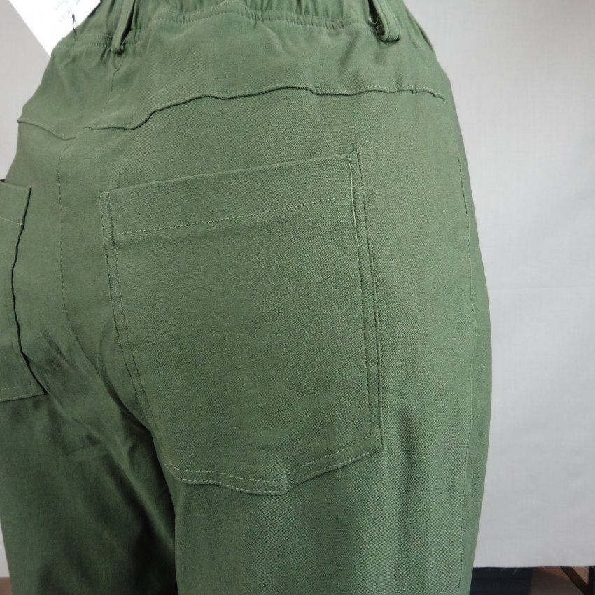 Pantalón elástico verde de SPG Woman