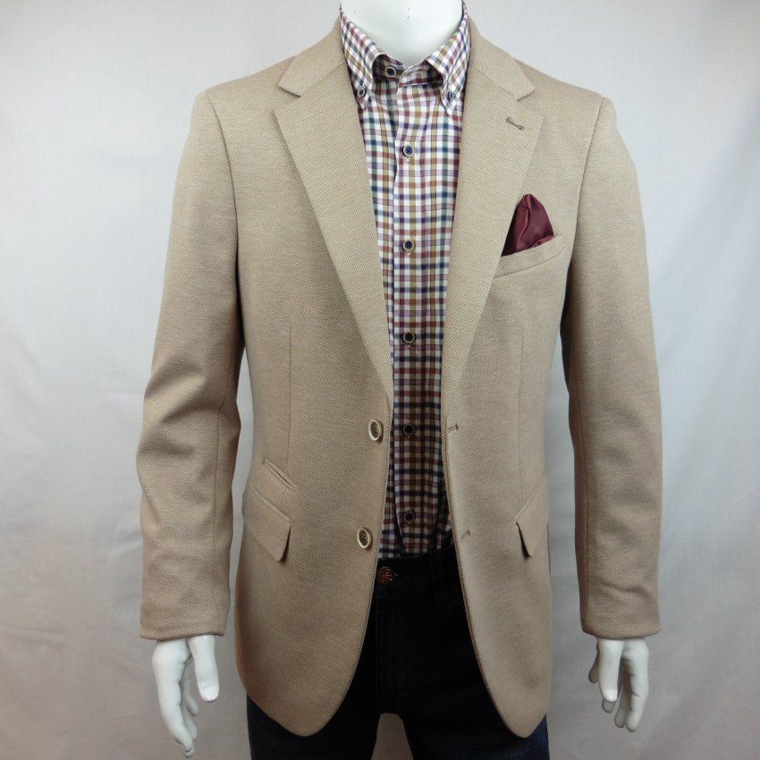 Americana beige de Alexander & Co.