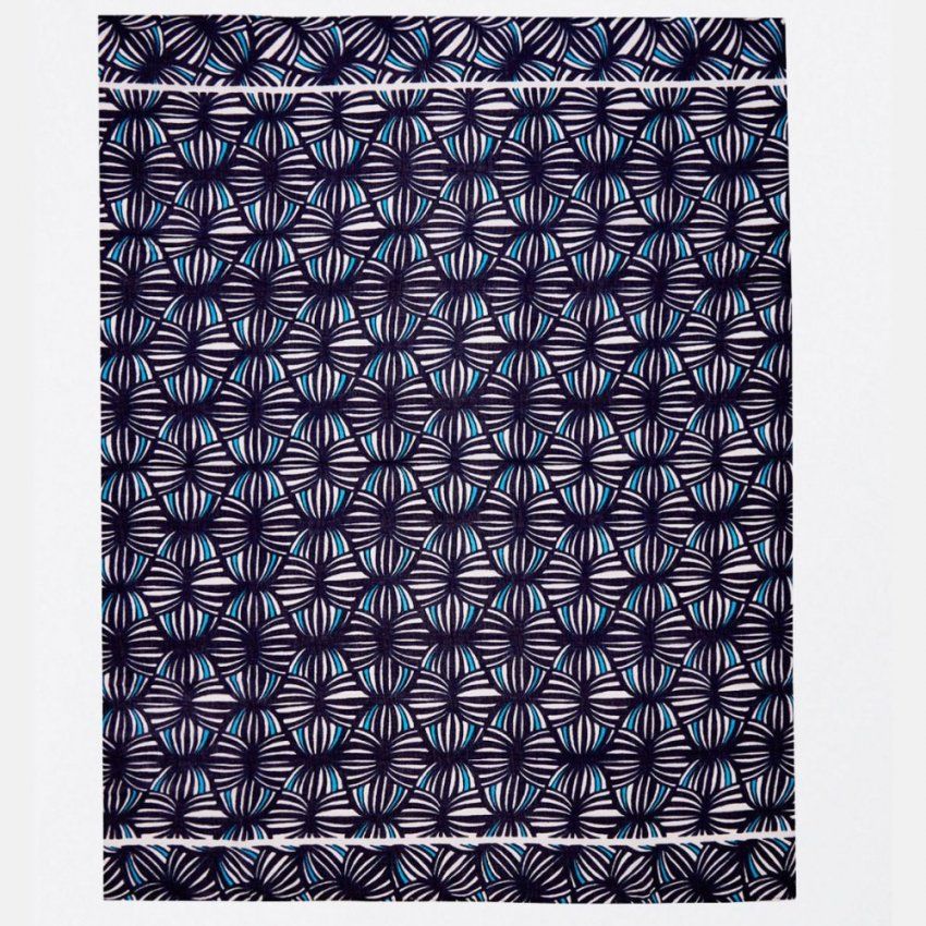 Pañuelo estampado blanco y negro de Surkana